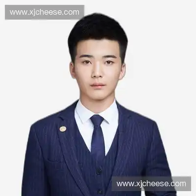 杜佑铭